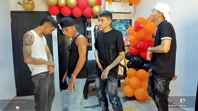 Playhardsex  online show from October 25, 2025, 11:10 pm