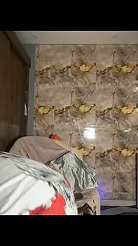 hannachris- online show from February 1, 2026, 11:14 pm