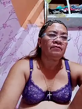 vickyhot1966 online show from December 21, 2025, 8:49 pm