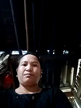 Snapshot of Love-Mama33 chatting on November 14, 2025, 1:04 am Love-Mama33 online show from November 14, 2025, 1:04 am