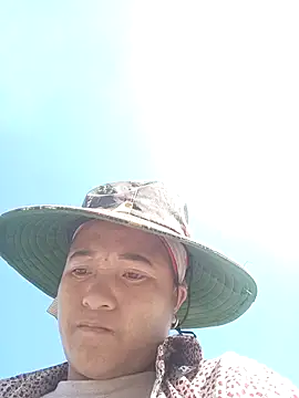 Snapshot of Love-Mama33 chatting on November 30, 2025, 2:26 am Love-Mama33 online show from November 30, 2025, 2:26 am