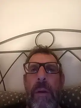 gigolobcn online show from March 4, 2026, 2:28 am