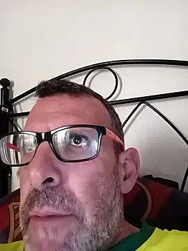 gigolobcn online show from March 19, 2026, 4:00 pm