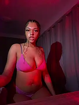 Sexxy S online show from March 5, 2026, 9:33 pm