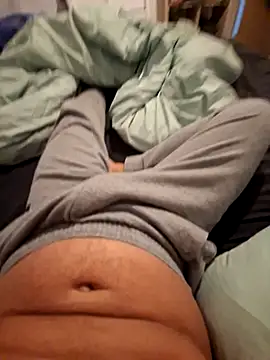 Yoaannn online show from September 17, 2025, 3:46 pm