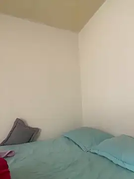 Zara Bel online show from October 31, 2025, 6:31 pm