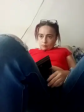 tany90 online show from October 22, 2025, 7:57 pm