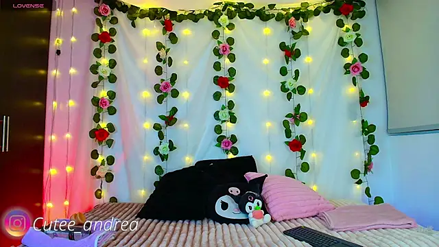 cutee andrea online show from September 20, 2025, 3:29 am