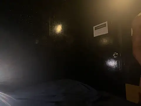 Snapshot of GirThyDock chatting on February 28, 2026, 1:17 am GirThyDock online show from February 28, 2026, 1:17 am