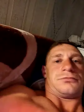 Dawidwi493  online show from October 2, 2025, 11:56 pm