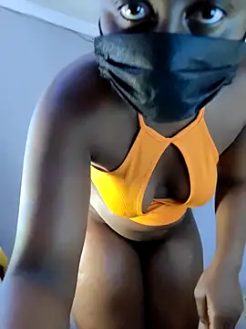 malaika1999 online show from September 29, 2025, 12:21 pm