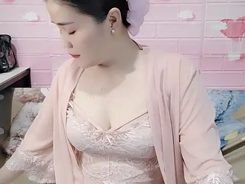 Miu 9117 online show from September 13, 2025, 3:56 pm
