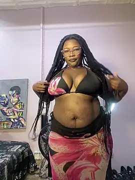 CurvyCocoxxx online show from June 10, 2026, 6:12 am