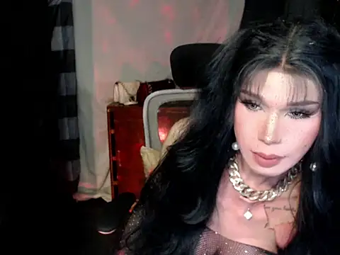 Snapshot of Sexiestasian_ts chatting on December 16, 2025, 7:24 am Sexiestasian ts online show from December 16, 2025, 7:24 am