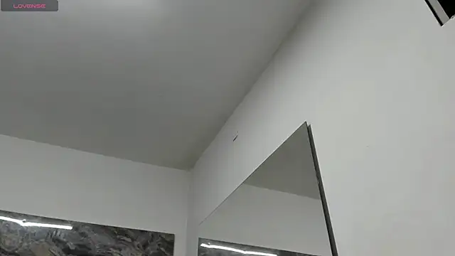 Agnes-23 online show from November 19, 2025, 11:54 am