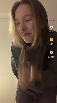 VesnaCrystal online show from March 8, 2026, 10:35 pm