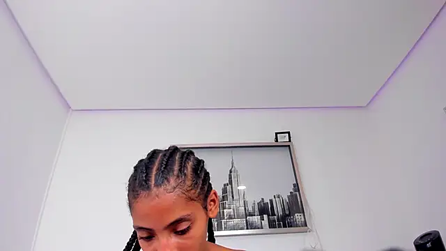 sarah ashbourne online show from September 25, 2025, 12:09 pm