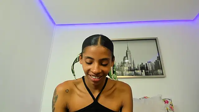 sarah ashbourne online show from December 18, 2025, 1:17 pm