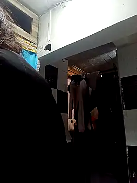 Lady 16 online show from October 14, 2025, 5:36 pm