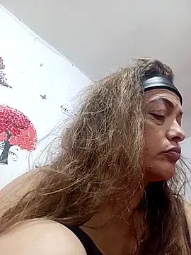 Lady 16 online show from December 20, 2025, 7:26 am