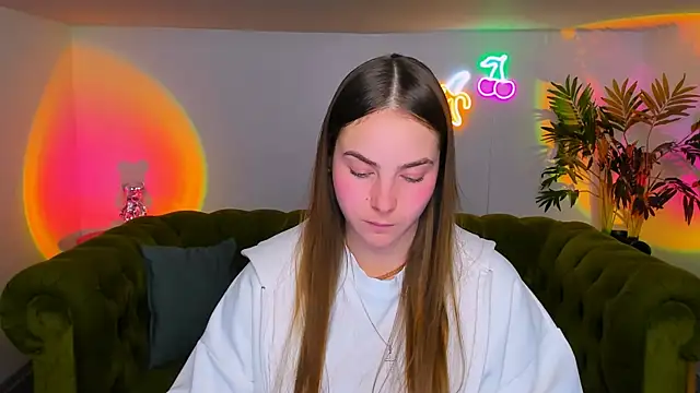 rad rebel  online show from December 3, 2025, 6:50 pm