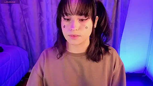 Eymmy 24 online show from January 7, 2026, 3:53 am