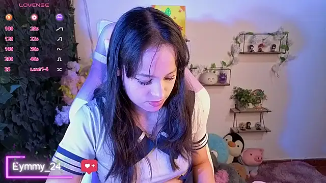 Eymmy 24 online show from May 13, 2026, 1:47 am