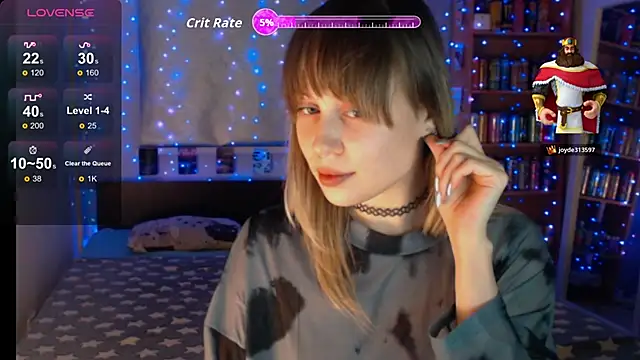 Snapshot of s1lvercherub chatting on February 3, 2026, 7:19 pm s1lvercherub online show from February 3, 2026, 7:19 pm