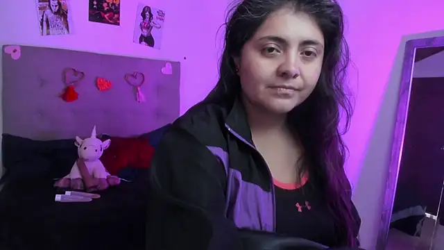 Snapshot of TifanyAmazinng chatting on February 14, 2026, 1:41 pm TifanyAmazinng online show from February 14, 2026, 1:41 pm