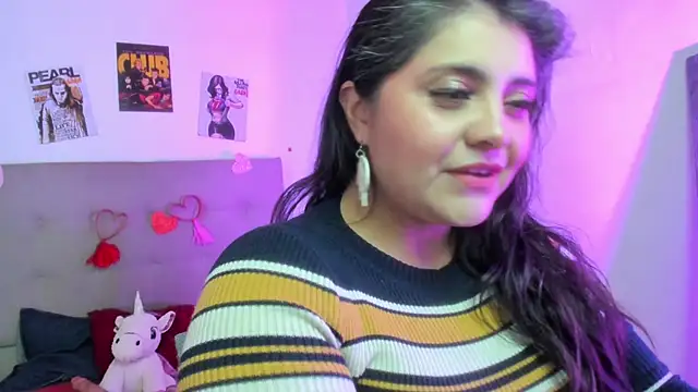 Snapshot of TifanyAmazinng chatting on February 17, 2026, 2:57 pm TifanyAmazinng online show from February 17, 2026, 2:57 pm