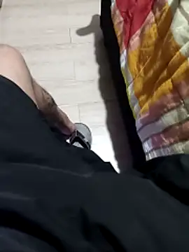 comobucetinhas online show from December 14, 2025, 12:05 am