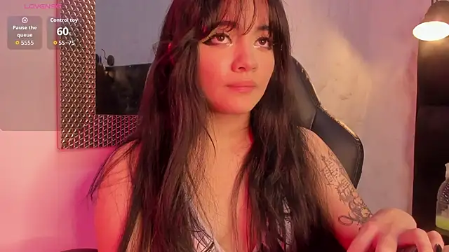 Darky Doll online show from September 23, 2025, 3:53 am