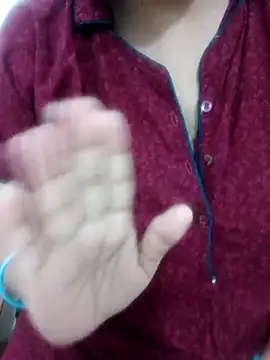 Snapshot of tami_lavanya chatting on February 16, 2026, 12:56 pm tami lavanya online show from February 16, 2026, 12:56 pm