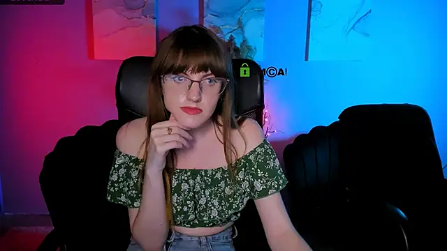 Snapshot of ava_mystic_ chatting on December 5, 2025, 2:09 am ava mystic online show from December 5, 2025, 2:09 am