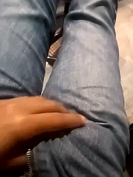 Snapshot of vergonvenco chatting on November 9, 2025, 8:34 am vergonvenco online show from November 9, 2025, 8:34 am