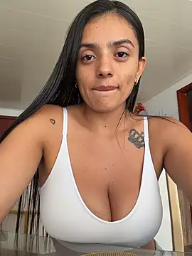 AnaaFaith  online show from January 7, 2026, 7:49 pm