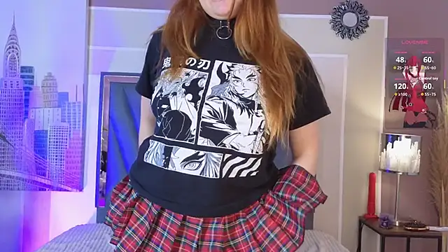 VelvetFox  online show from May 14, 2026, 8:37 pm