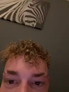 Snapshot of hottyFcup chatting on November 3, 2025, 8:32 pm hottyFcup online show from November 3, 2025, 8:32 pm