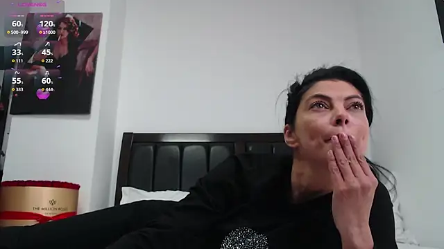 LadyLiia online show from April 11, 2026, 3:22 am