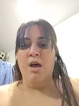 barbielamaravilla11 online show from April 28, 2026, 2:33 pm