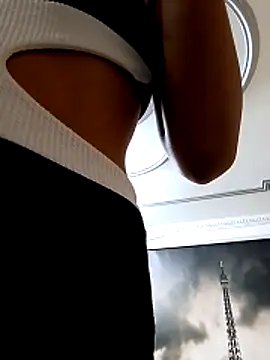 keeyla stone online show from November 28, 2025, 8:22 pm