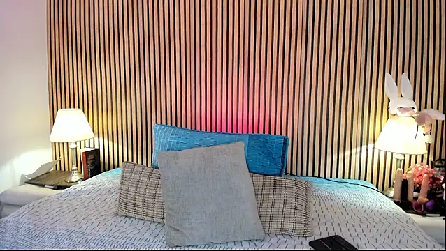 Snapshot of keeyla_stone chatting on February 4, 2026, 9:42 pm keeyla stone online show from February 4, 2026, 9:42 pm