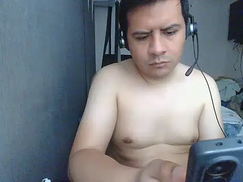 Xxxristiano online show from January 15, 2026, 1:59 pm