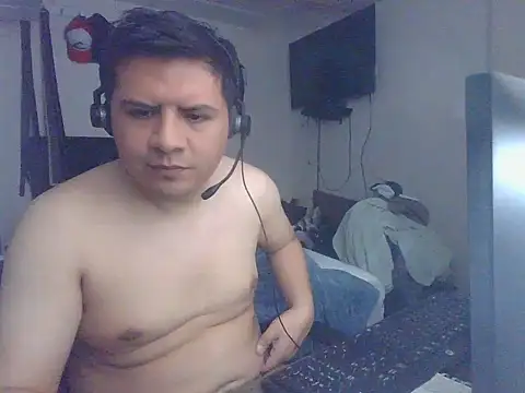 Snapshot of Xxxristiano chatting on February 15, 2026, 2:47 pm Xxxristiano online show from February 15, 2026, 2:47 pm