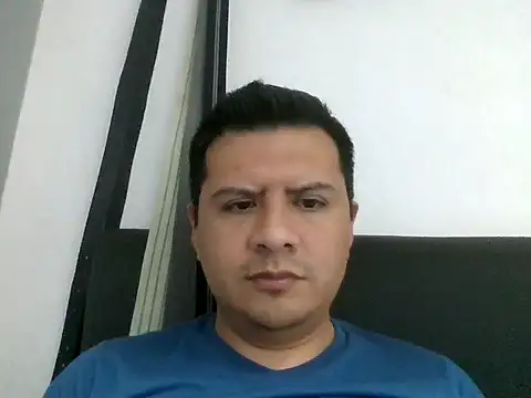 Snapshot of Xxxristiano chatting on March 25, 2026, 11:22 pm Xxxristiano online show from March 25, 2026, 11:22 pm