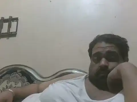 elpoop7305 online show from March 24, 2026, 12:04 am