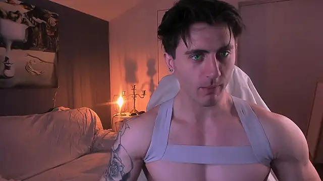 Oscar Miller  online show from September 22, 2025, 8:55 pm