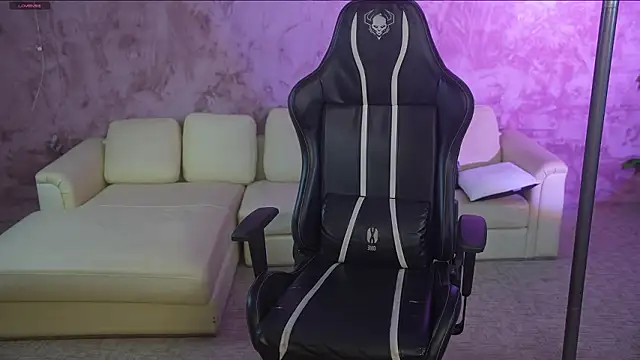 Luna secretgirl online show from January 19, 2026, 8:29 am