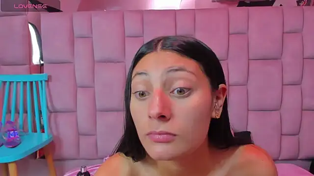  Luna Bennett online show from March 19, 2026, 7:51 pm