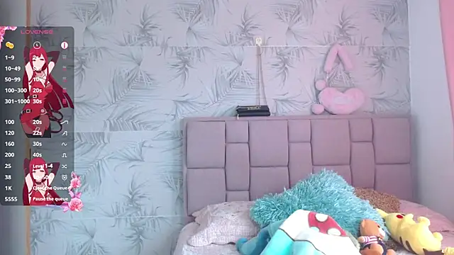 rojitabarbie4 online show from September 17, 2025, 3:46 pm